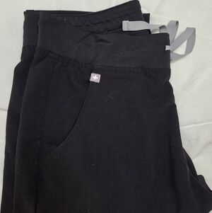 Figs Zamora Black Sz Small